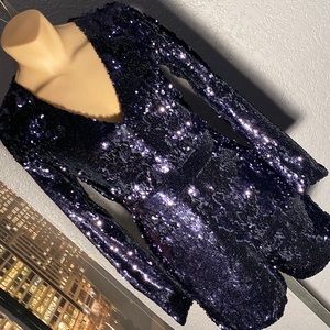 HAODUOYI - NWOT - V neck romper shorts w reversible navy sequins, zip, lined - L